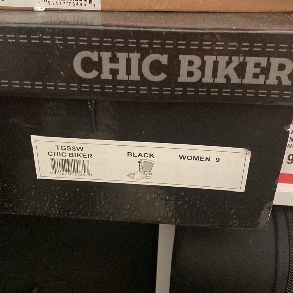 Chic biker moto boots with studs and sequins - Picture 7 of 7